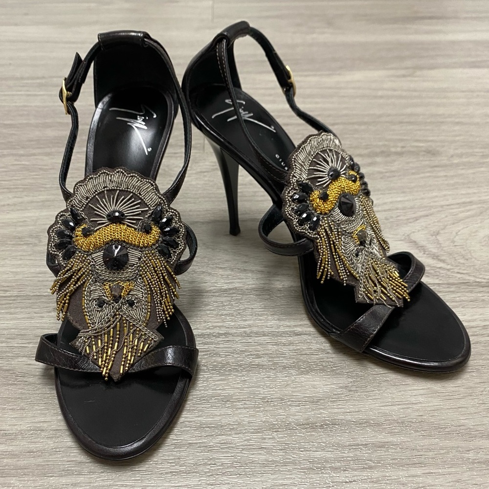 Giuseppe Zanotti Rare Chain Fringe Heels size 37